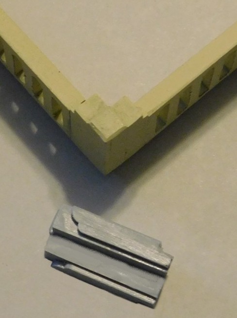 End Block - Inside Corner  "O" Scale